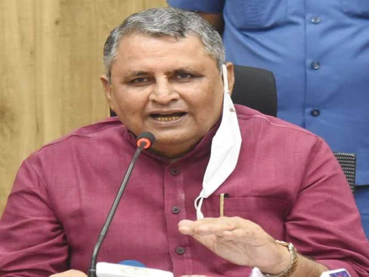 मंत्री विजय कुमार चौधरी ने बाढ़ को बताया गंभीर, कहा- क‍िए जा रहे राहत के प्रयास